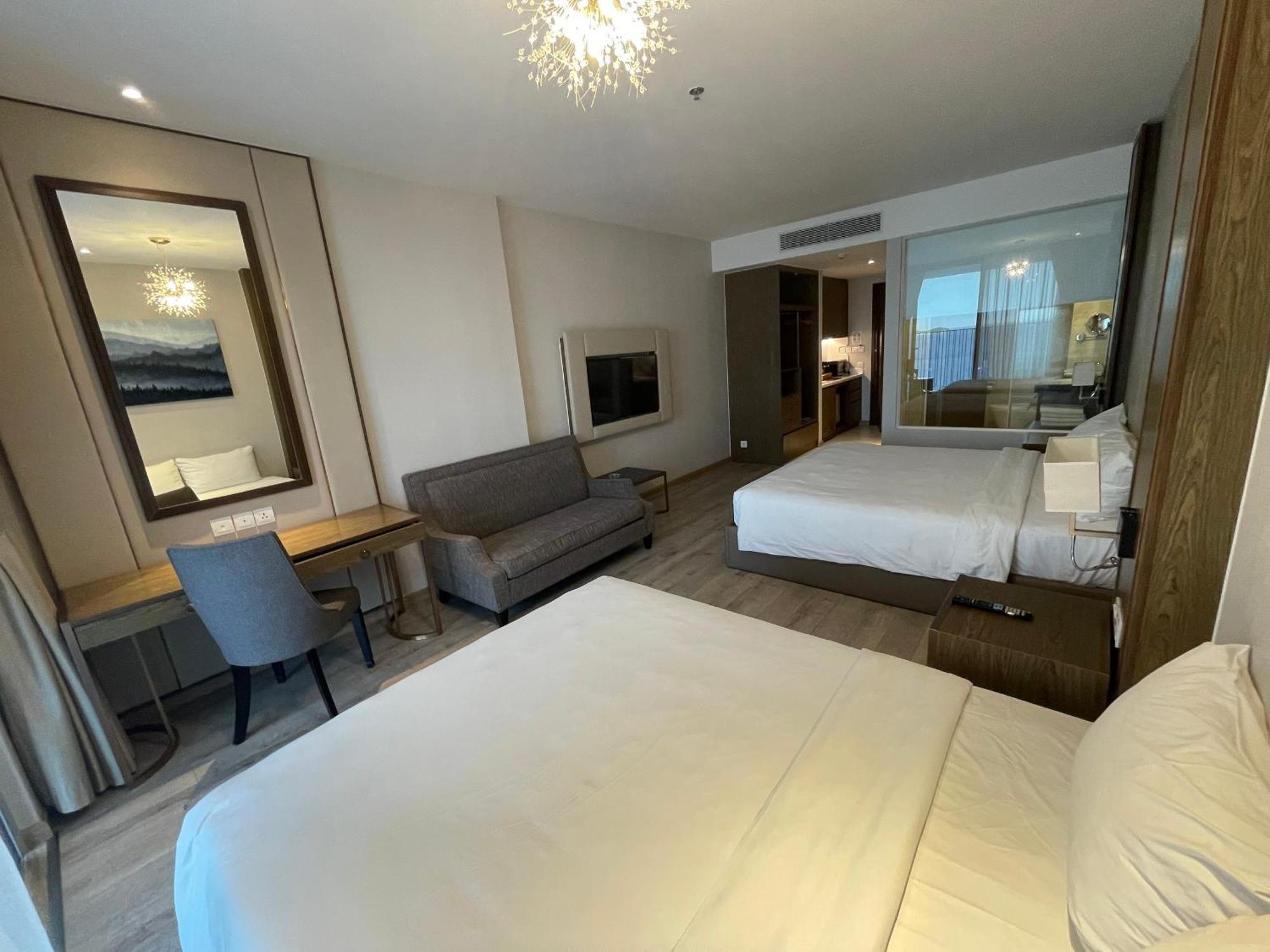 Panorama Condotel By Hlg Nha Trang Exterior photo
