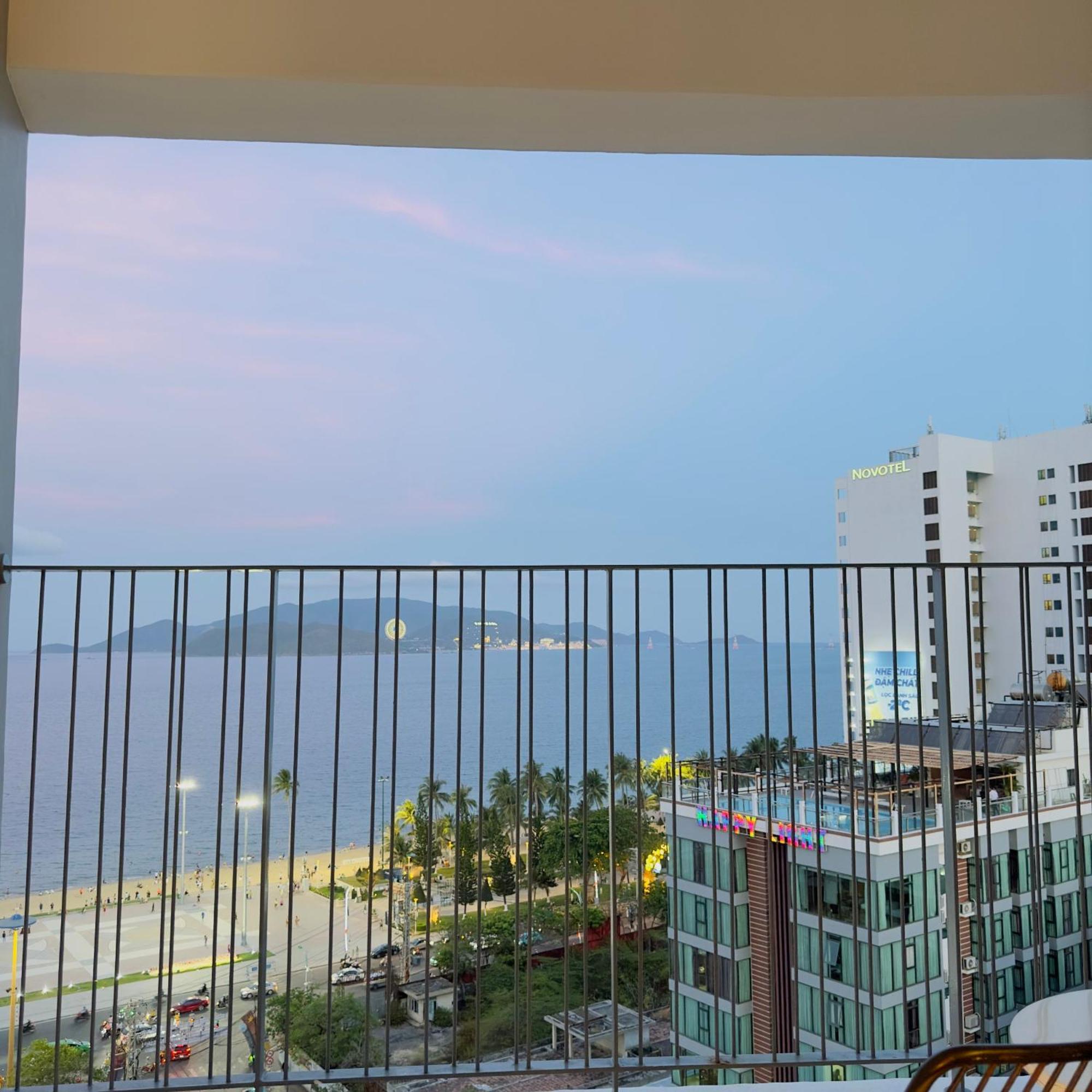 Panorama Condotel By Hlg Nha Trang Exterior photo